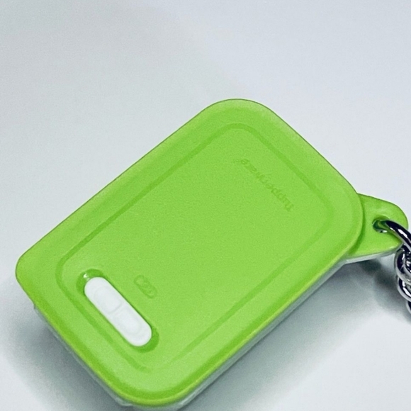 Tupperware Keychain - Picture 2 of 5